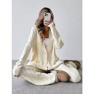 2pcs Women Sbutton down Long Sleeve Cardigan & Knitted Pants Set